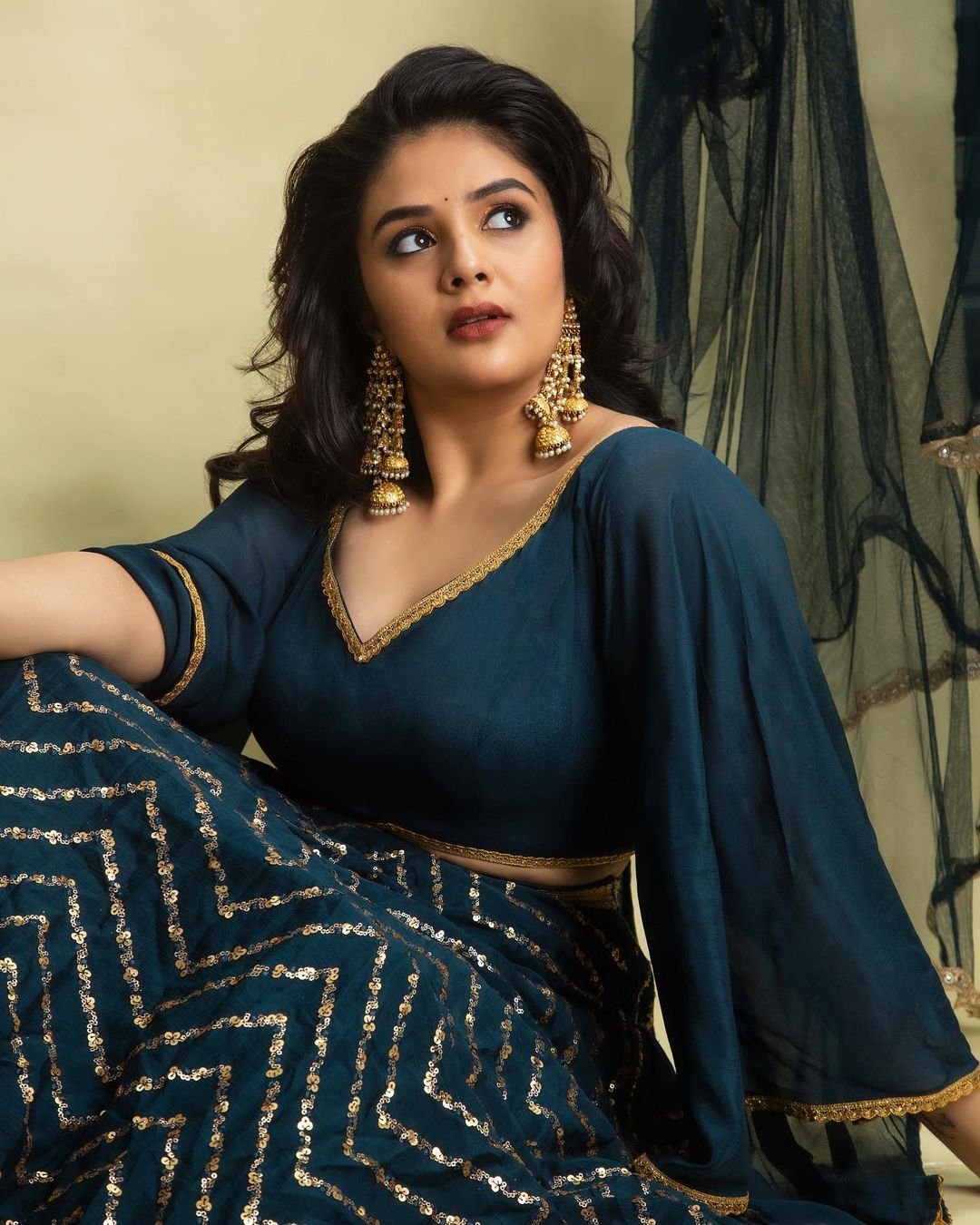 sreemukhi