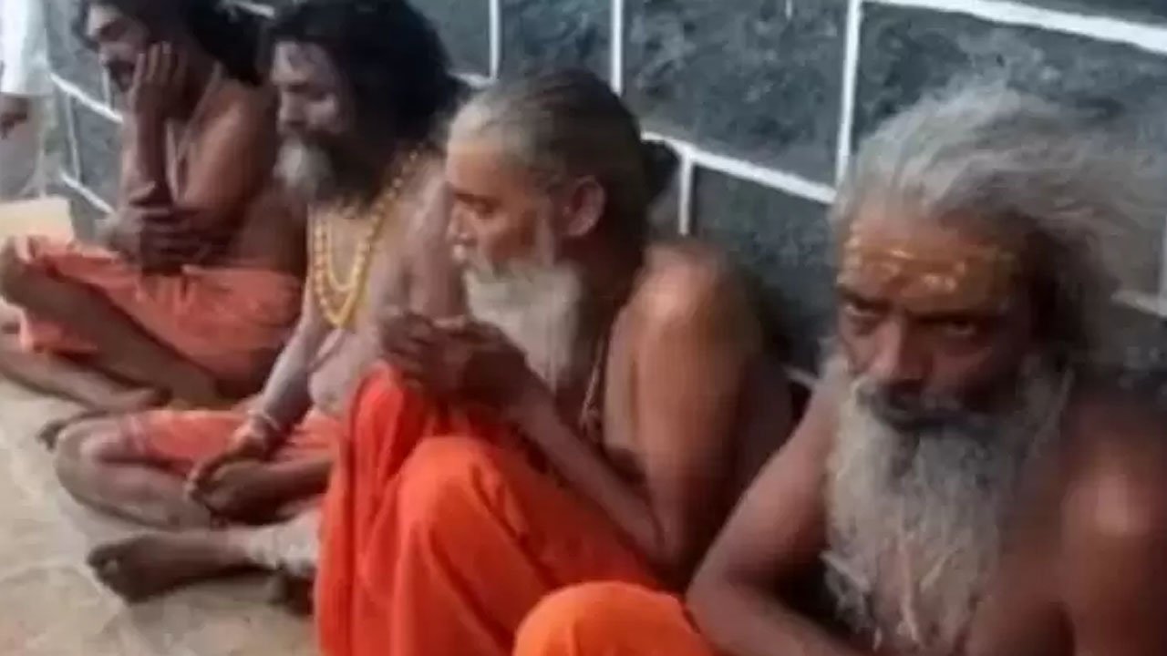 sadhus, Lavana village, Sangli district, Mumbai, child lifters, Maharashtra, సాధువులు, లవనా గ్రామం, సాంగ్లీ జిల్లా, ముంబ‌యి, పిల్ల‌లు, మహారాష్ట్ర,