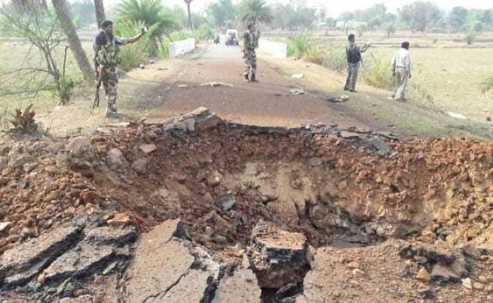 Chhattisgarh, BSF, IED blast, Kanker, ఛత్తీస్‌గఢ్, బీఎస్ఎఫ్, ఐఈడీ బ్లాస్ట్, కంకేర్,