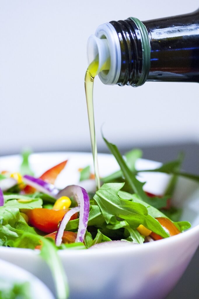 oil-olive-oil-foodstuffs-4055909-1-682x1024 Oil Rates: దిగొస్తున్న వంటనూనె ధరలు