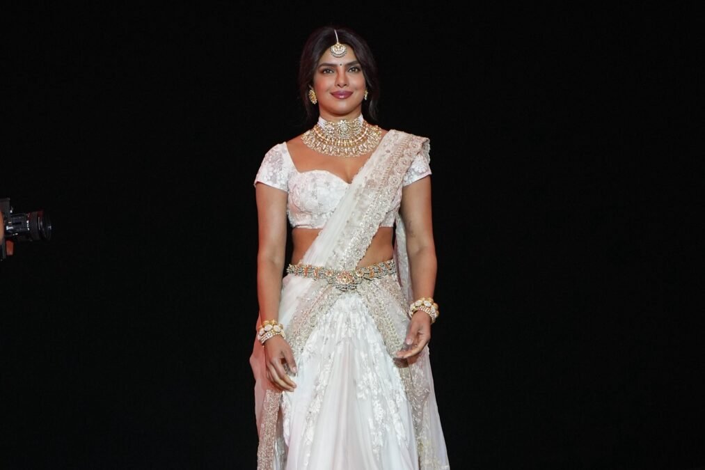 Varanasi-Movie-Story-4 మహేష్ బాబు ‘వారణాసి’ మూవీ కథేంటో తెలుసా? టైమ్ ట్రావెల్, మైథాలజీ, గ్లోబల్ అడ్వెంచర్